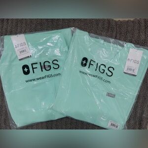 BrandNew Figs Mariner Scrub Set Top Size M,Bottom Petite L